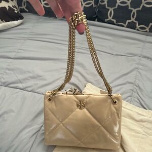 NWT KIRA DIAMOND QUILT shoulder bag.